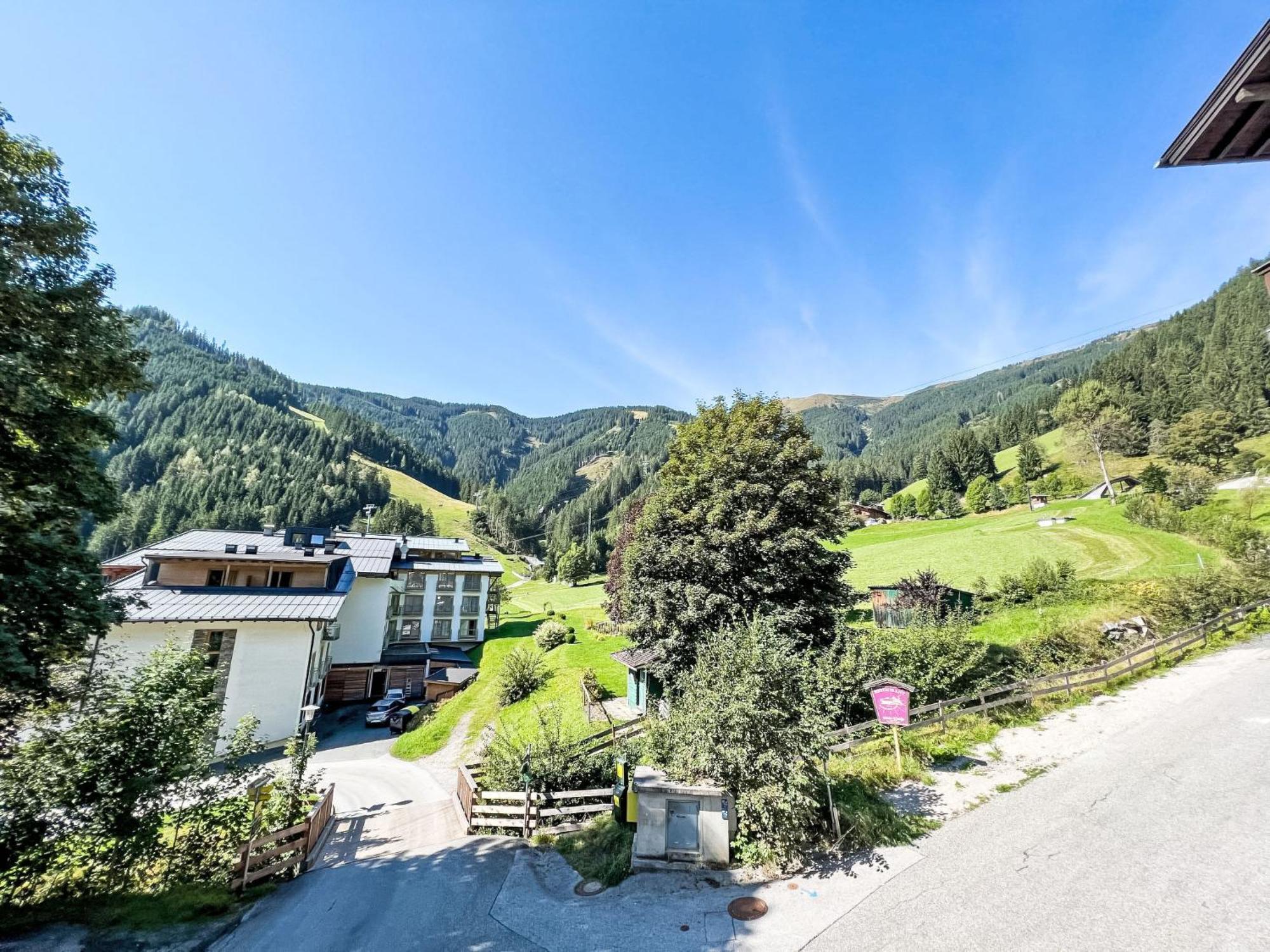 Apartment Holiday-1 By Interhome Zell am See Exterior foto