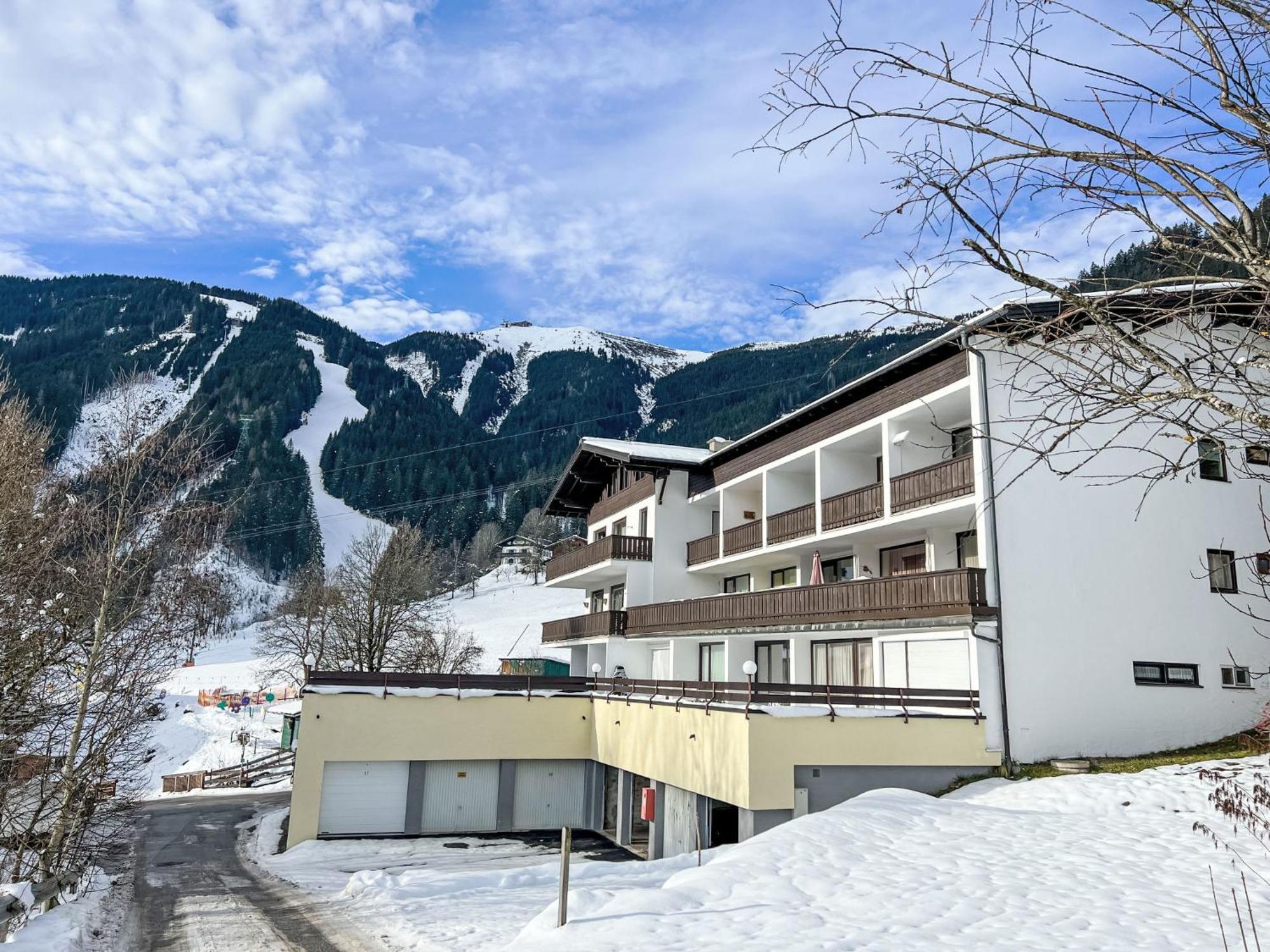 Apartment Holiday-1 By Interhome Zell am See Exterior foto